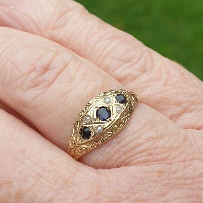 Sapphire and Seed Pearl Gypsy Ring in 9ct Gold, a UK N or a US 7
