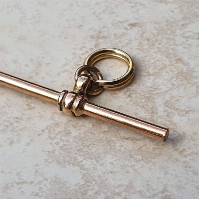 Plain T or Albert Bar in 9ct Gold