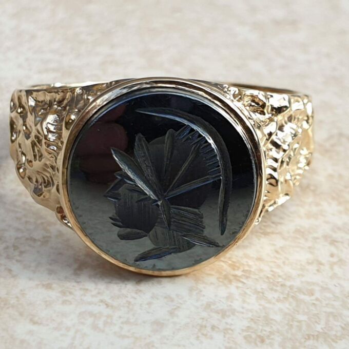 Hematite Intaglio Centurion Signet Ring in 9ct Gold.