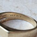 Oblong Diamond Set Signet Ring in 9ct Gold, a UK O 1/2 or a US 7 1/2