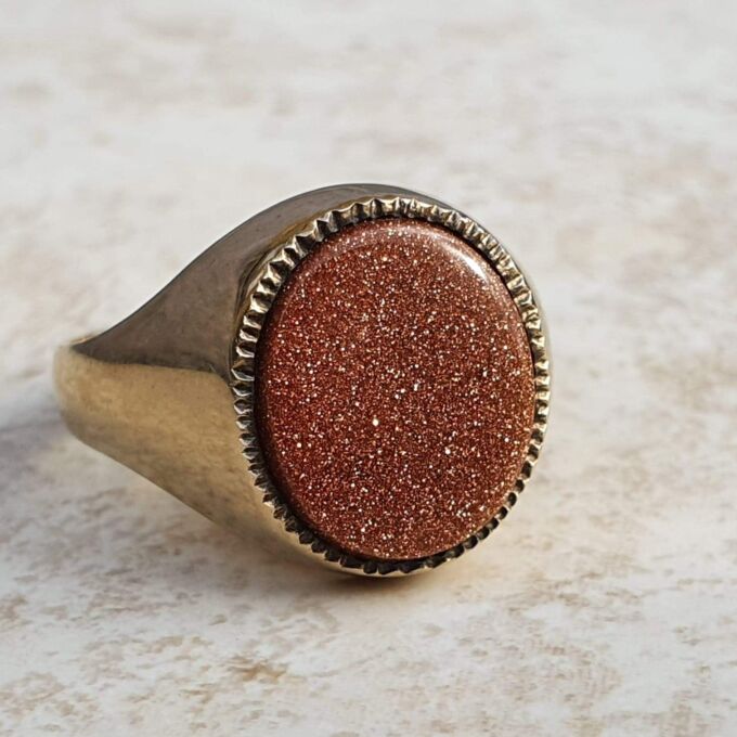 Goldstone Signet Ring in 9ct Gold.