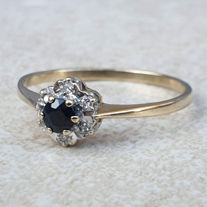 Sapphire and Diamond Ring in 9ct Gold,  a UK S or a US 91/2.