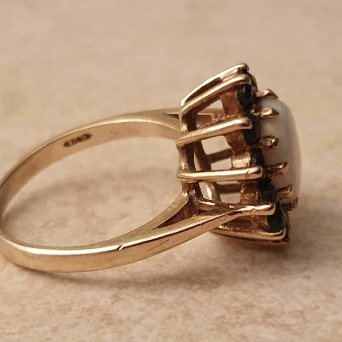 Opal and Sapphire Cluster Ring in 9ct Gold.