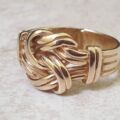 Double Lovers Knot Ring in 9ct Gold, a UK Q 1/2 or a US 8 1/2