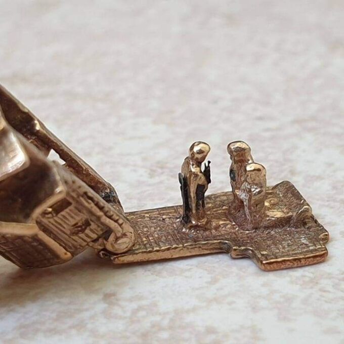 Opening Church Charm with Stanhope Lens and Wedding Scene Inside in 9ct Gold.