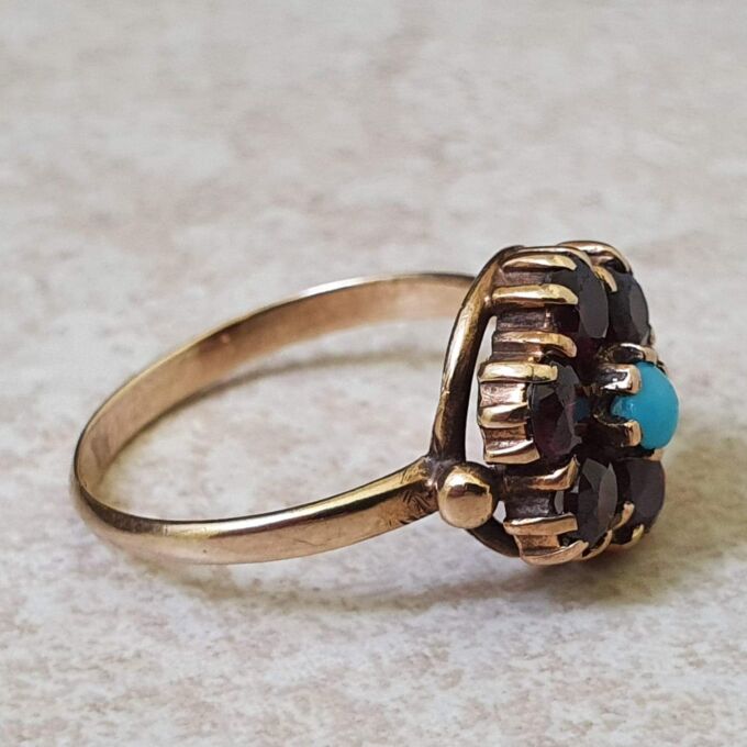 Garnet and Turquoise Ring in 9ct Gold.