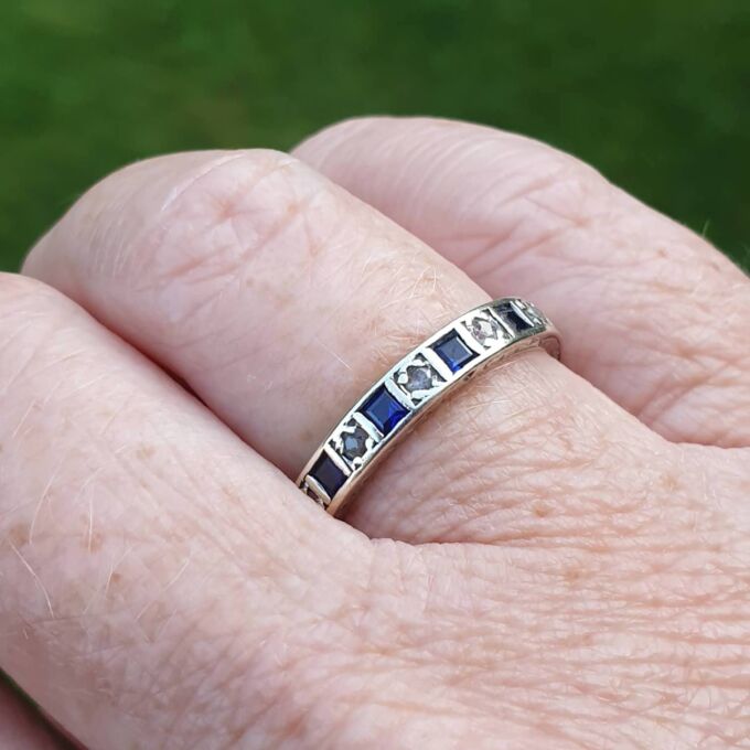 Sapphire and Spinel Full Eternity Ring in 9ct Gold, a UK M or a US 6 1/2