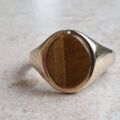 Tigers Eye Signet Ring in 9ct Gold, a UK P 1/2 or a US 8