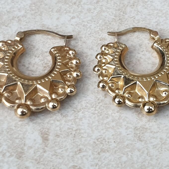 Gypsy Hoop Earrings in 9ct Gold - Gems Afire - Vintage Jewellery UK