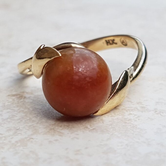 Fabulous Carnelian Ball Ring in 14k Gold, a UK L 1/2 or a US 6.