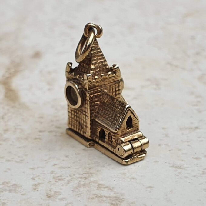 Opening Church Charm with Stanhope Lens and Wedding Scene Inside in 9ct Gold.
