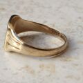 Square Signet Ring in 9ct Gold, a UK J or a US 5