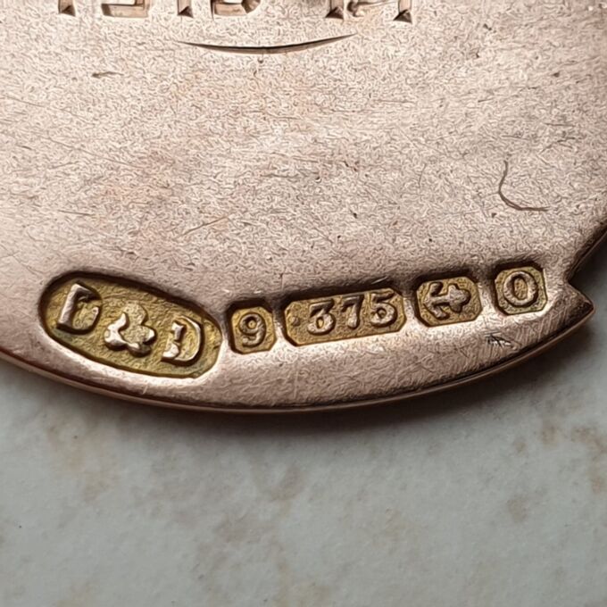 Antique Engraved Medallion in 9ct Rose Gold