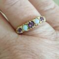 Amethyst and Opal Five Stone Ring in 9ct Gold, a UK O 1/2 or a US 7 1/2.