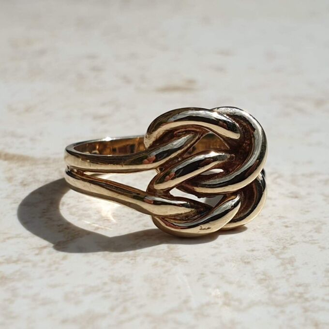 Double Knot Ring in 9ct Gold, a UK M 1/2 or a US 6 1/2