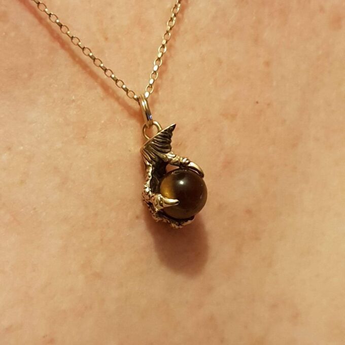 Tigers Eye Claw Talon Fob Pendant in 9ct Gold