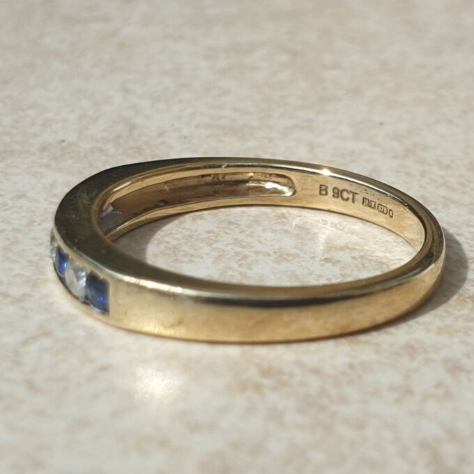 Channel Set Sapphire and Diamond Ring in 9ct Gold, a UK L 1/2 or a US 6 1/4