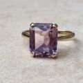 Amethyst Solitaire Ring in 9ct Gold.