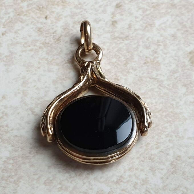 Two Sided Spinner Fob Pendant in 9ct Gold.