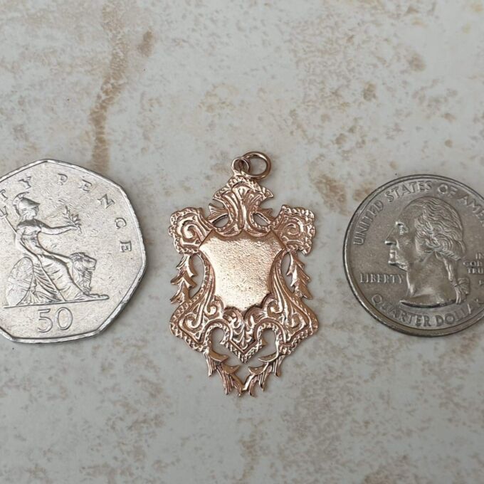 Vintage Ornate Medallion Pendant in 9ct Rose Gold
