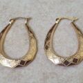 Diamond Pattern Oval Creole Earrings in 9ct Gold.