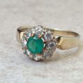 Chrysoprase Dress Ring in 9ct Gold.