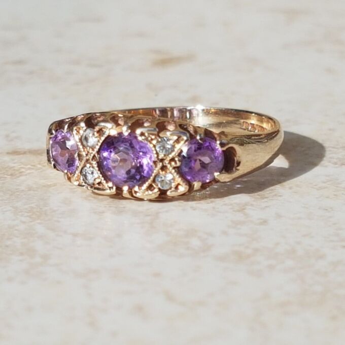 Pretty Amethyst Gypsy Ring in 9ct Gold, a UK M 1/2 or a US 6 3/4.
