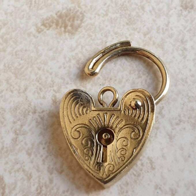 Small Engraved Working Padlock in 9ct Gold