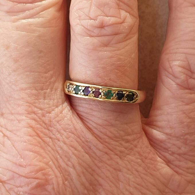 DEAREST Acrostic Ring on 9ct Gold,  a UK O or a US 7 1/2.