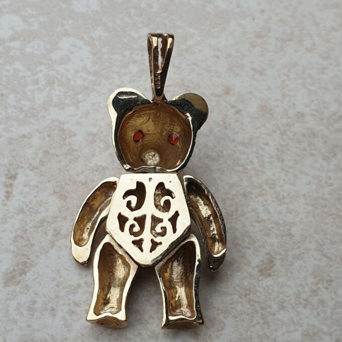 Large Teddy Bear in 9ct Gold
