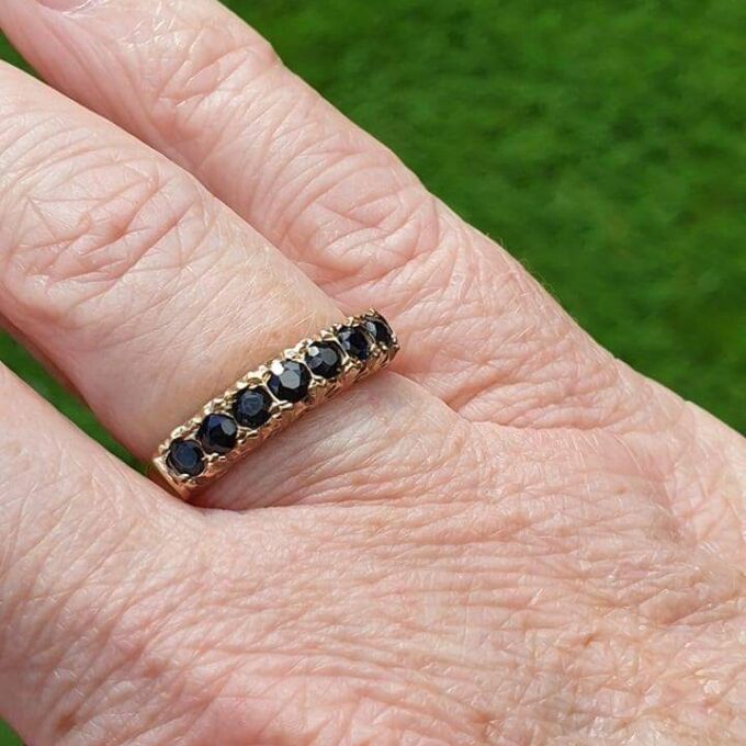 Seven Stone Dark Sapphire Band Ring in 9ct Gold