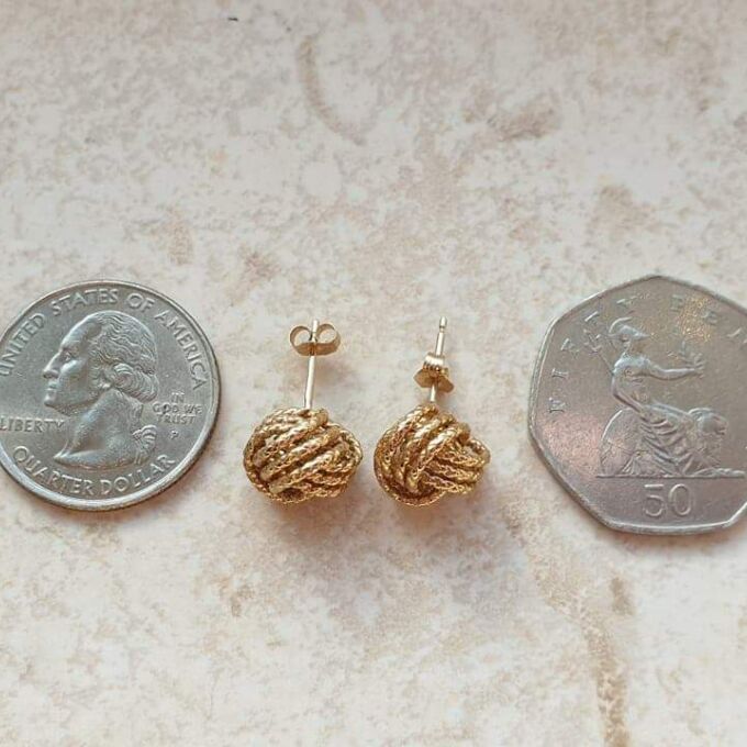 Knot Earrings in 9ct Gold