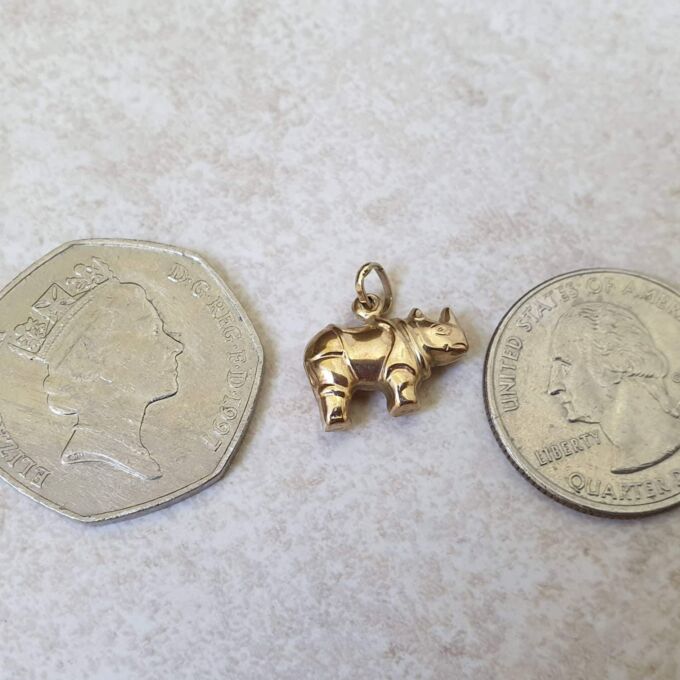 Rhino Charm Pendant in 9ct Gold