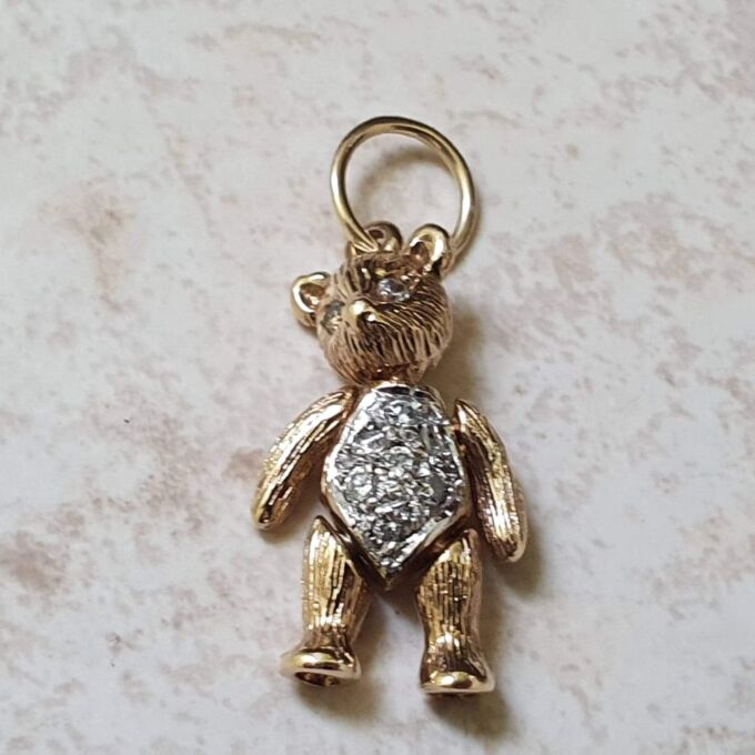 Small Gemset Vintage Teddy Bear in 9ct Gold