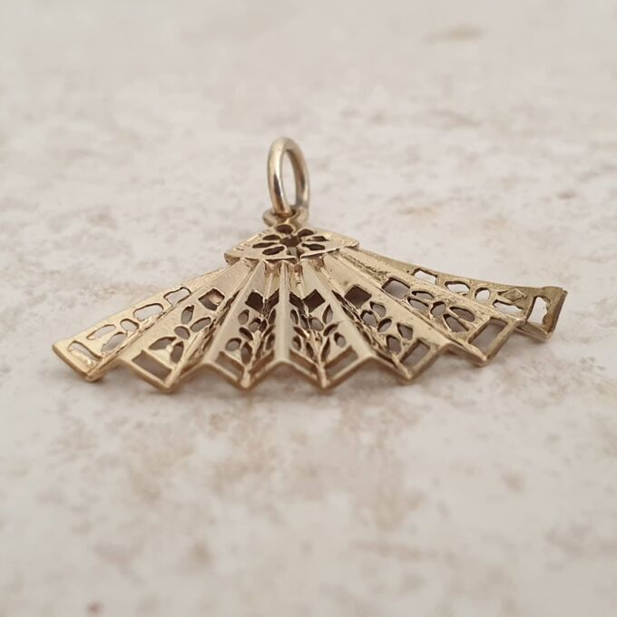 Filigree Ornate Fan Pendant Charm in 9ct Gold