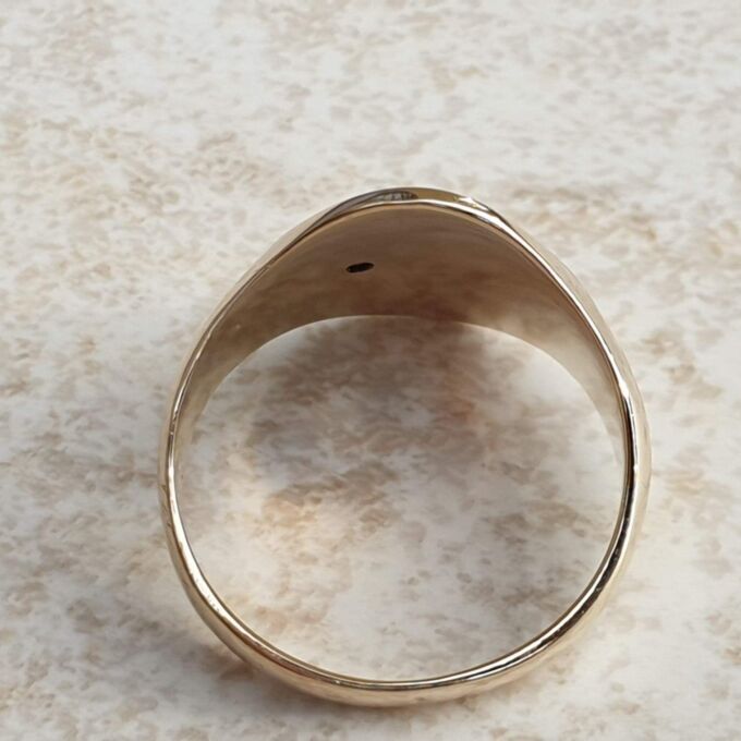 Diamond Set Engraved Signet Ring in 9ct Gold,  a UK O 1/2 or a US 7 3/4