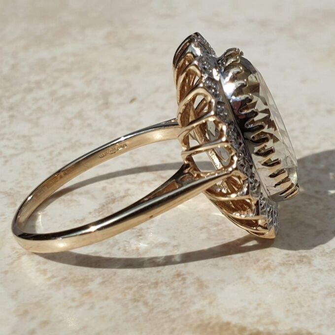 Huge Oval Prasiolite Ring in 9ct Gold,  a UK O 1/2 or a US 7 3/4.