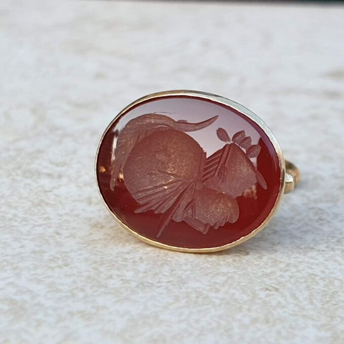 Carnelian Intaglio Centurion Fob Pendant in 9ct Gold.