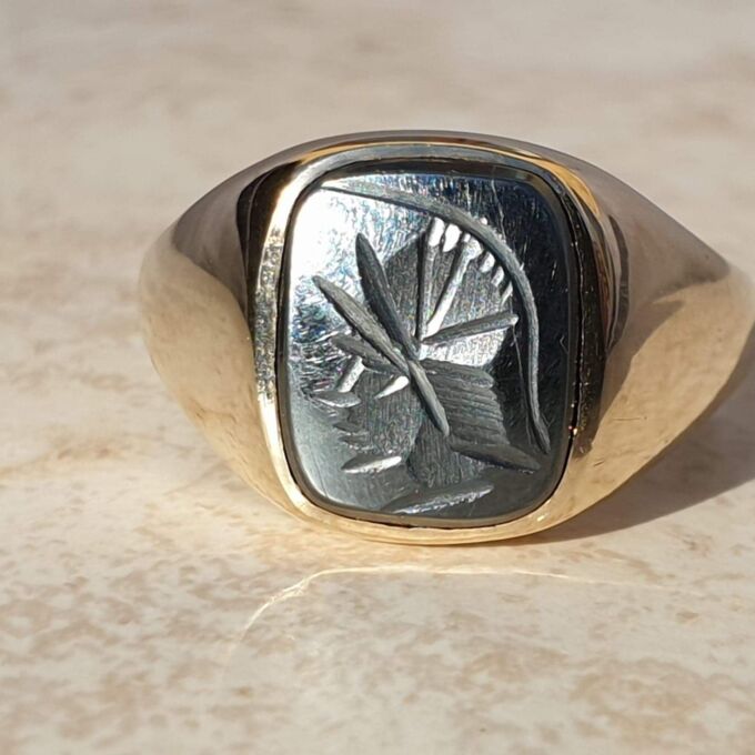 Hematite Centurion Ring in 9ct Gold,  a UK size T or a US 10.