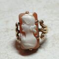 Huge Cameo Ring in 9ct Gold, a UK J or a US 5