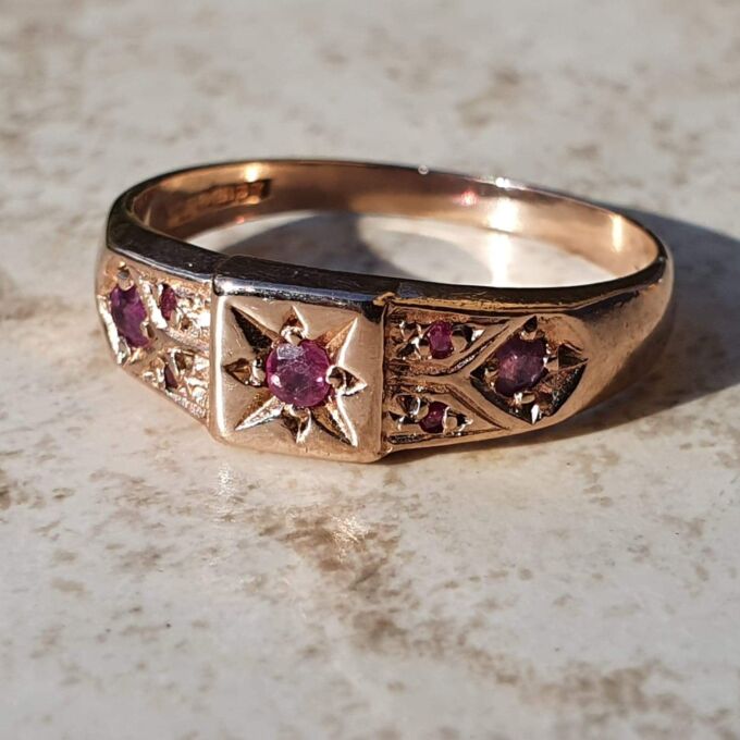 Star Set Ruby Ring in 9ct Rose Gold, a UK O 1/2 or a US 7 3/4