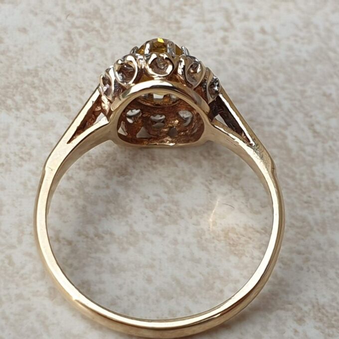 Yellow and White Topaz Cluster Ring in 9ct Gold,  a UK J  or a US 5.