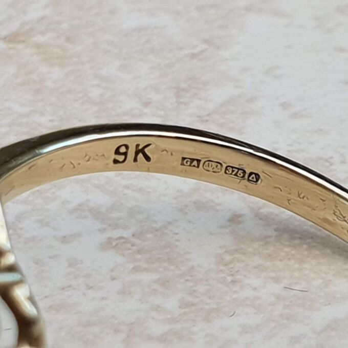 Sapphire and Diamond Ring in 9ct Gold