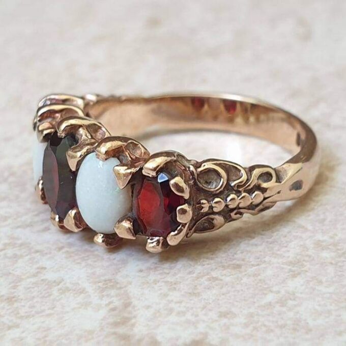 Chunky Opal and Garnet Ring in 9ct Gold, a UK L 1/2 or a US 6 1/4