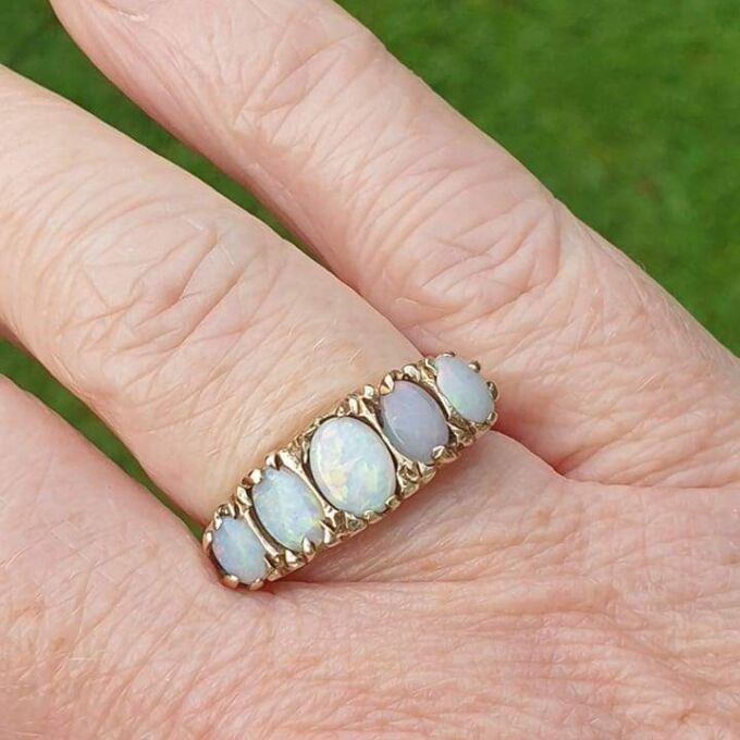 Five Stone Opal Ring in 9ct Gold.