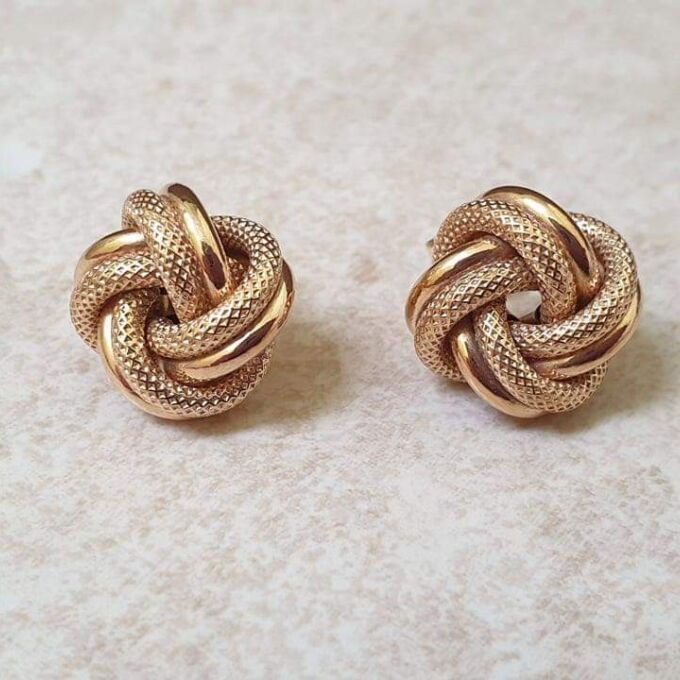 Bold Knot Stud Earrings in 9ct Gold.