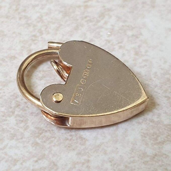 Tiny Fully Working Heart Padlock in 9ct Gold