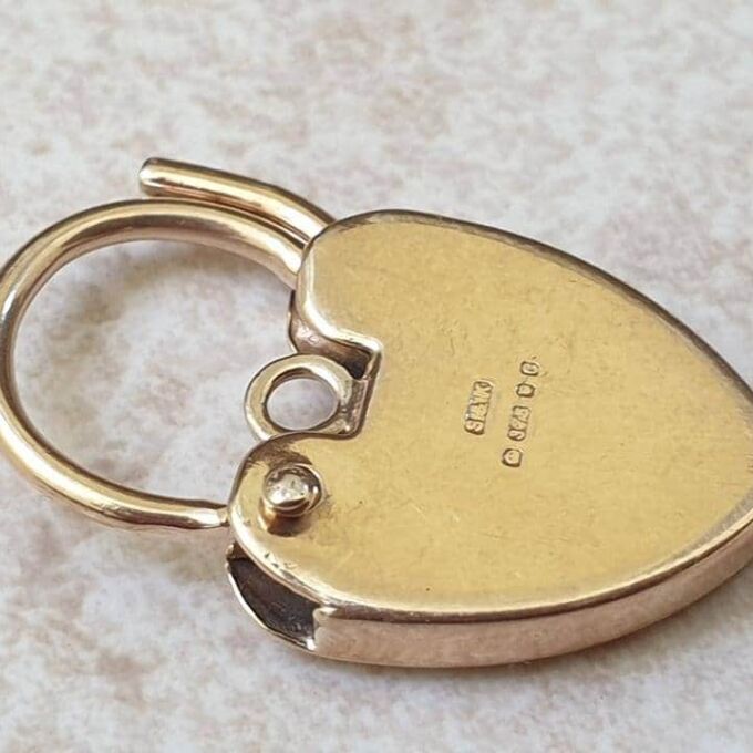 Engraved Front Fully Working Heart Padlock in 9ct Gold