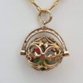 Dice Spinner Pendant in 9ct Gold