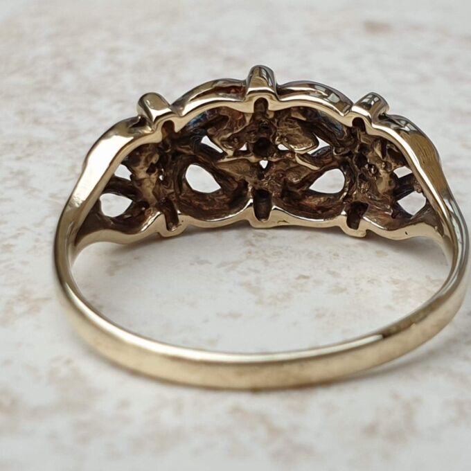 Fancy Knot Ring in 9ct Gold,  a UK K 1/2 or a US 5 3/4.